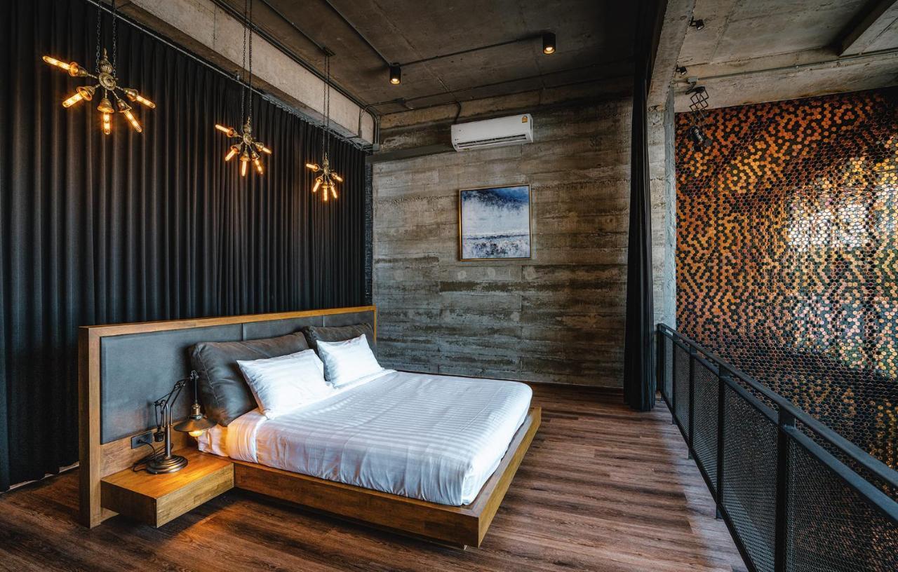 Hotel The Bloc @ Sea Thap Sakae Esterno foto